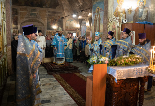 Архиерейская Божественная литургия