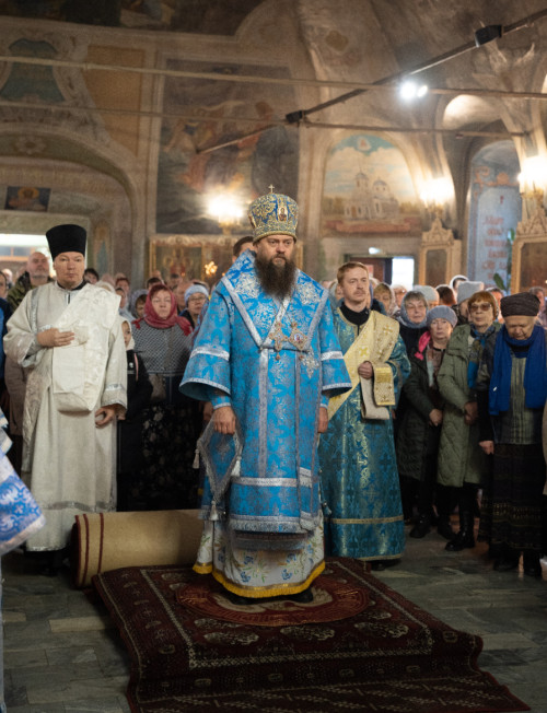 Архиерейская Божественная литургия