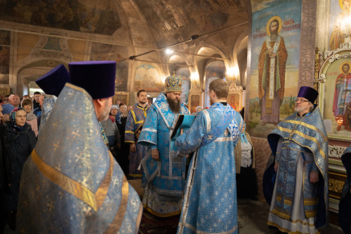 Архиерейская Божественная литургия