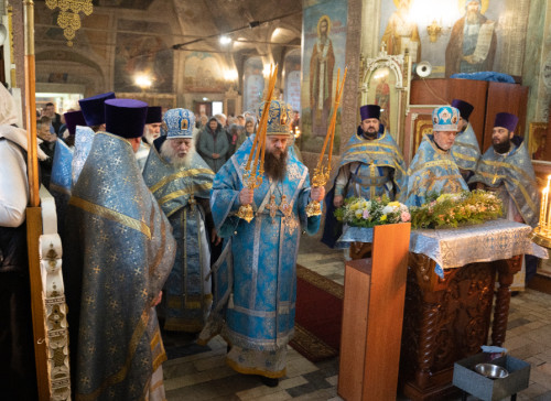 Архиерейская Божественная литургия