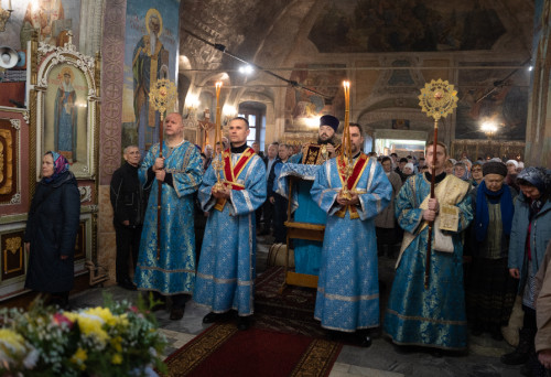 Архиерейская Божественная литургия