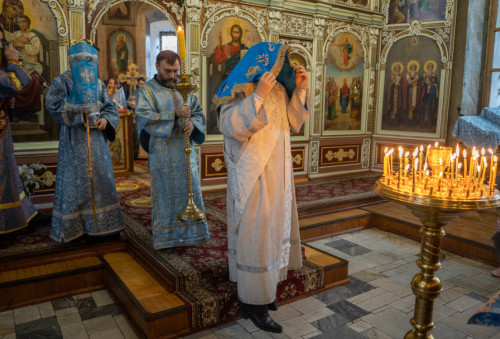 Архиерейская Божественная литургия