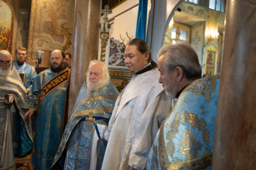 Архиерейская Божественная литургия