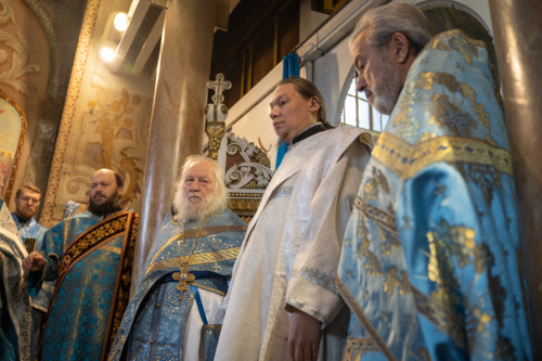 Архиерейская Божественная литургия