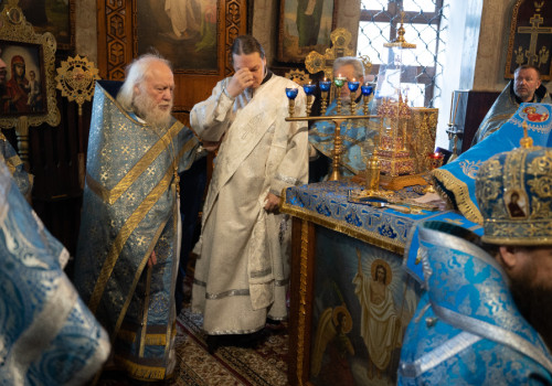 Архиерейская Божественная литургия