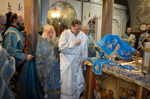 Архиерейская Божественная литургия