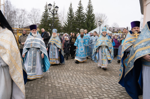 Архиерейская Божественная литургия