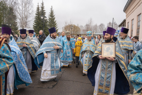 Архиерейская Божественная литургия