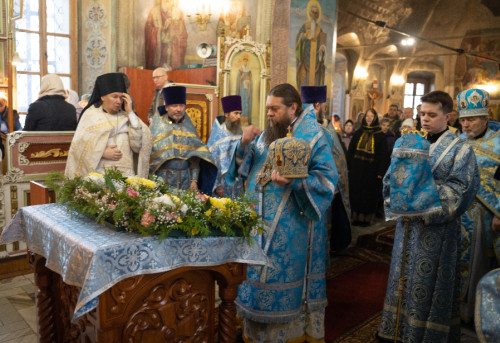 Архиерейская Божественная литургия