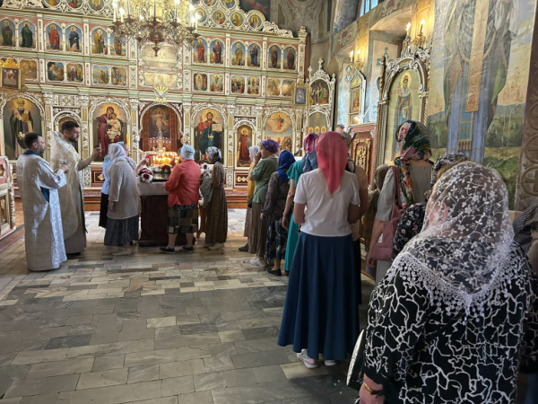 Таинство Миропомазания