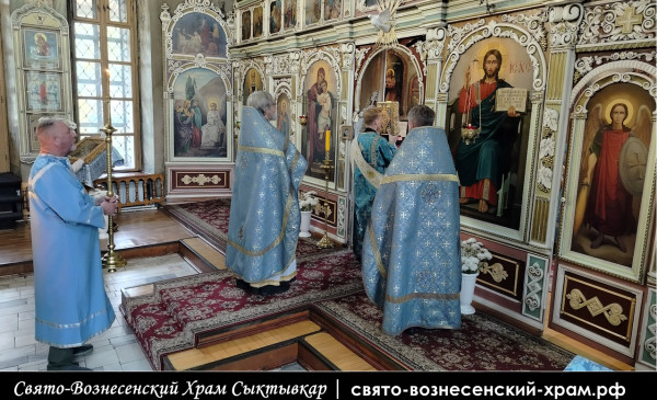 Первый из двунадесятых праздников – Рождество Пресвятой Богородицы